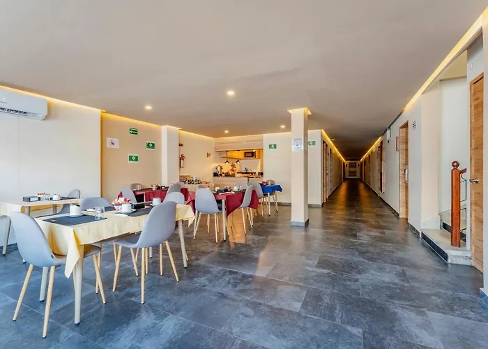 Hotel Central Merida By Kavia